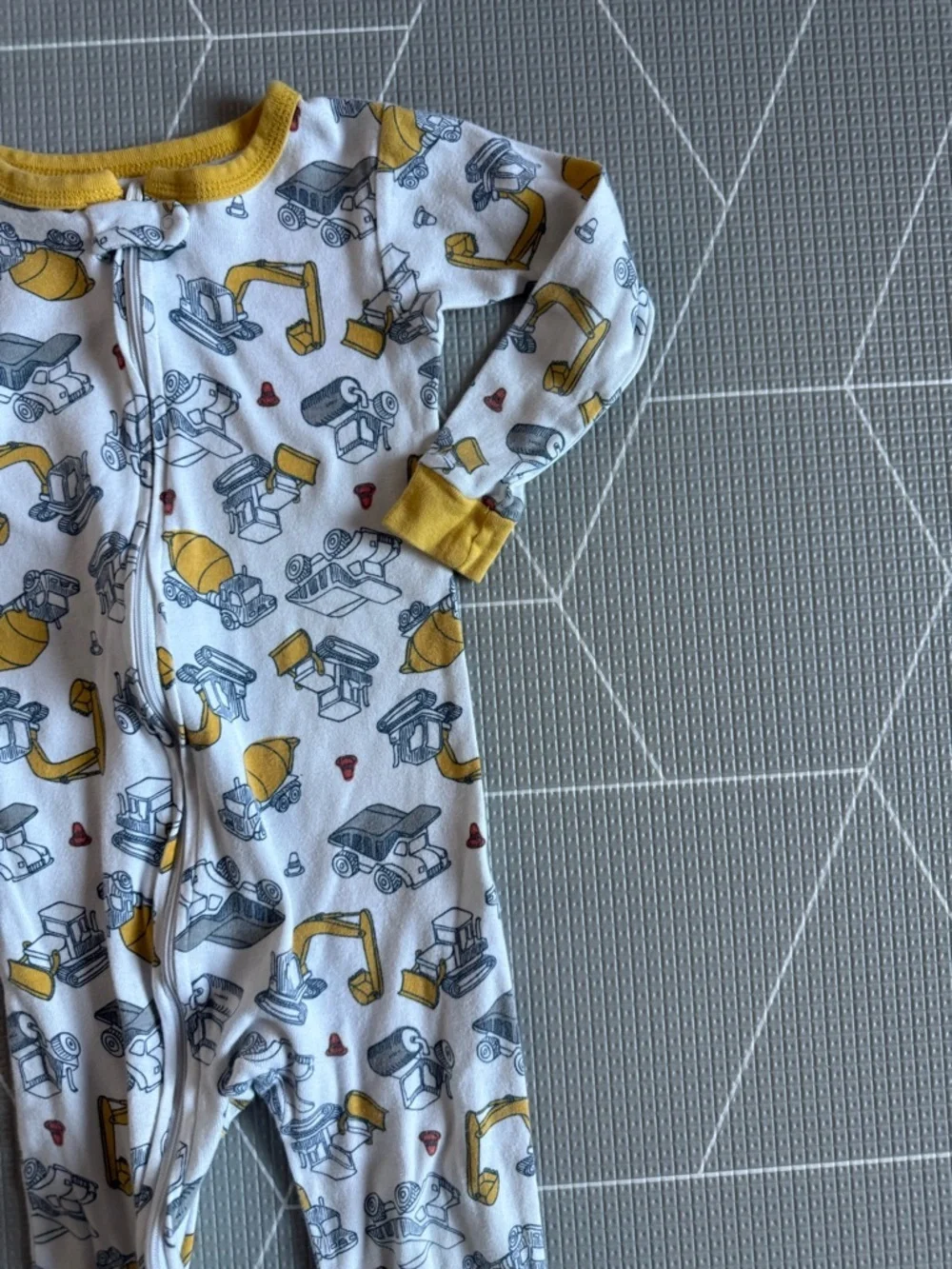 Carters|Baby boy/toddler footie pajamas,novelty Construction Print-White/Yellow